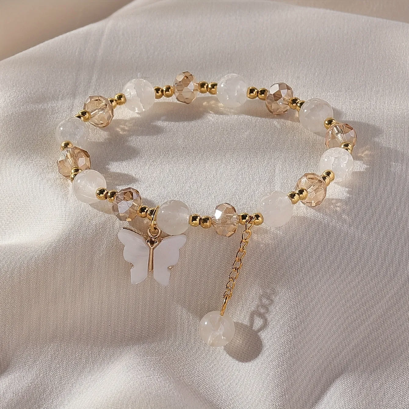 Elegant Butterfly Pendant Bracelet with Y2K Style Beads