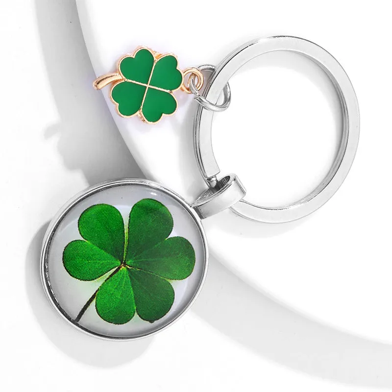 Lucky Four Leaf Clover Keychain Ideal Gift for Friends