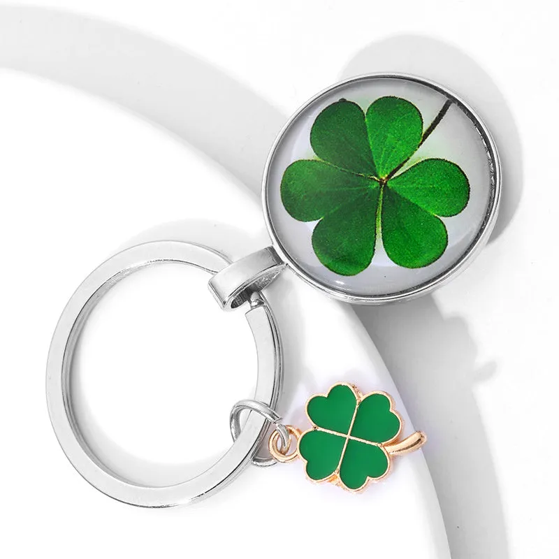 Lucky Four Leaf Clover Keychain Ideal Gift for Friends