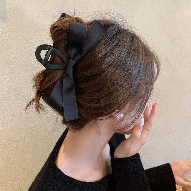 Vintage Black Bowknot Hair Clip for Elegant Styling